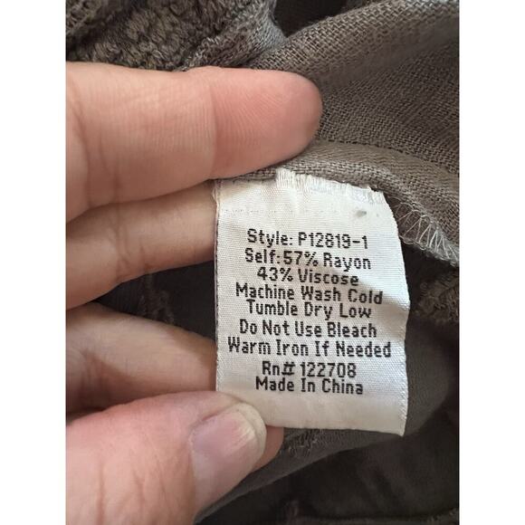 Johnny Was Womens Blouse Top Sz XS Grey Embroidered Paisley Tunic Boho Artsy - Picture 9 of 9